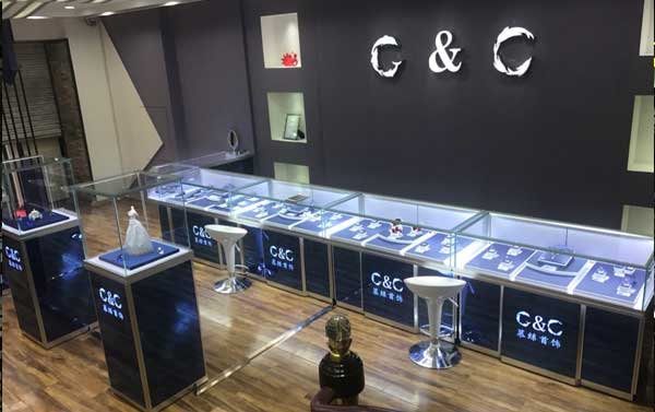 珠寶店展柜，不僅要品質(zhì)，更要設(shè)計感