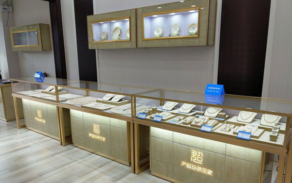 制作珠寶展柜，千萬不能去觸碰的幾個(gè)細(xì)節(jié)?